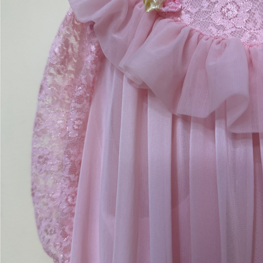 Delicate Pink Lace Robe - Picture 4 of 4